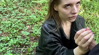 RISKY PUBLIC SEX with gorgeous CALIFORNIABABE in the forest