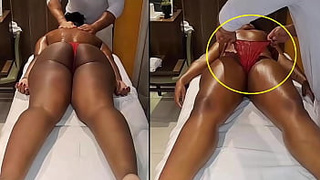I took off my patient's panties during the consultation and filmed it secretly watching - Tantric massage - REAL TAPE