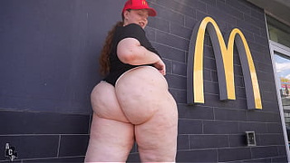 Mia Dior Rides Hiring Manager For New Position After Getting Fired From Mcdonald's