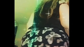 Shaking my butt in short shorts