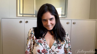 Wild Secretary Gives Boss the Oral sex and Licks All