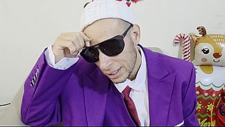 CHRISTMAS SEX - Stepfather celebrates Christmas with his gorgeous, curvy stepdaughter