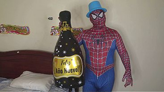 Pretty giant-bootied stepmother celebrates New Year's by swallowing Spider-Husband's prick