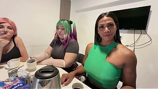 This family goes crazy when the father isn't around. TRAILER