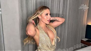 Gifted foreigner mounts sexy Brazilian woman after discovering the power of a Hispanic bum.