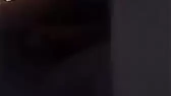 Ehefrau gefesselt und anal mit zwanzig Zentimeter penis gefickt.