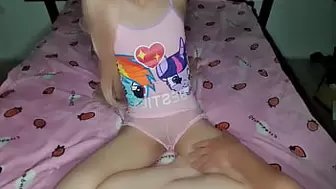 Stepdaughter! My stepfather cumming inside me at night, he doesn't care that my step mom is in the room right away