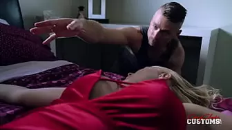 Vanessa Cage in Limp Daughter Touched by Step Dad after a Night of Partying